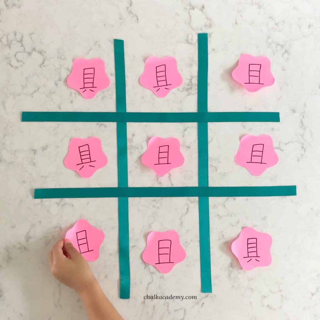 Chinese tic-tac-toe - reading practice with post-it notes