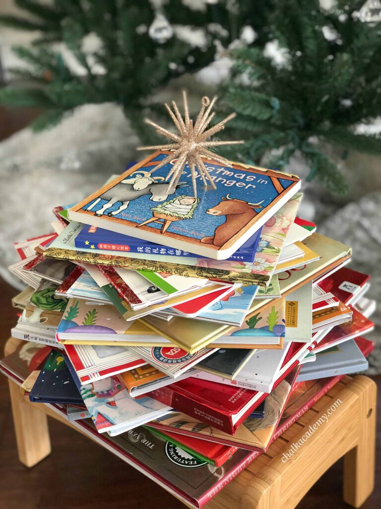 25+ Winter & Christmas Picture Books for Kids in Chinese and English!
