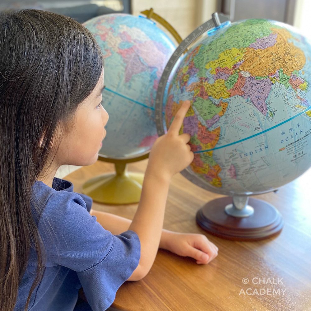 Best World Globes for Kids at Home or School (Bilingual)