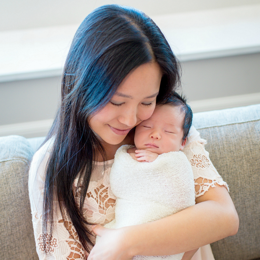 Raising a Bilingual Baby: 5 Things Parents Should Do